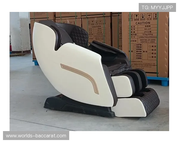 坐上按摩椅轻松放松还能畅玩趣味小游戏体验